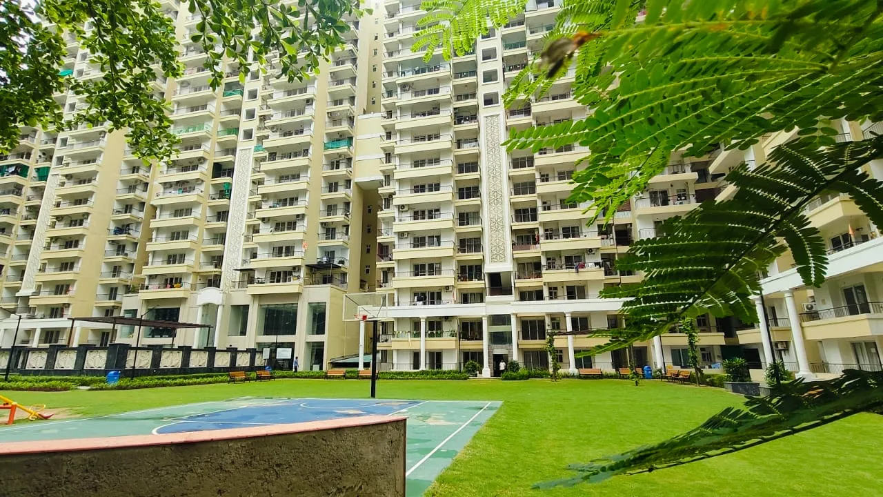 3 BHK Flat for Sale in Mahagun Mywoods, Sector 16C Greater Noida West – Resale – Exterior view